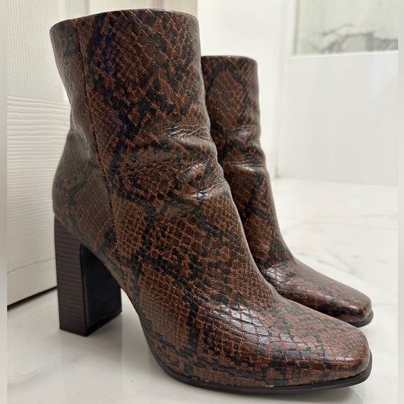 Brown Faux Snake Block Heel Ankle Boots - Picture 1 of 2